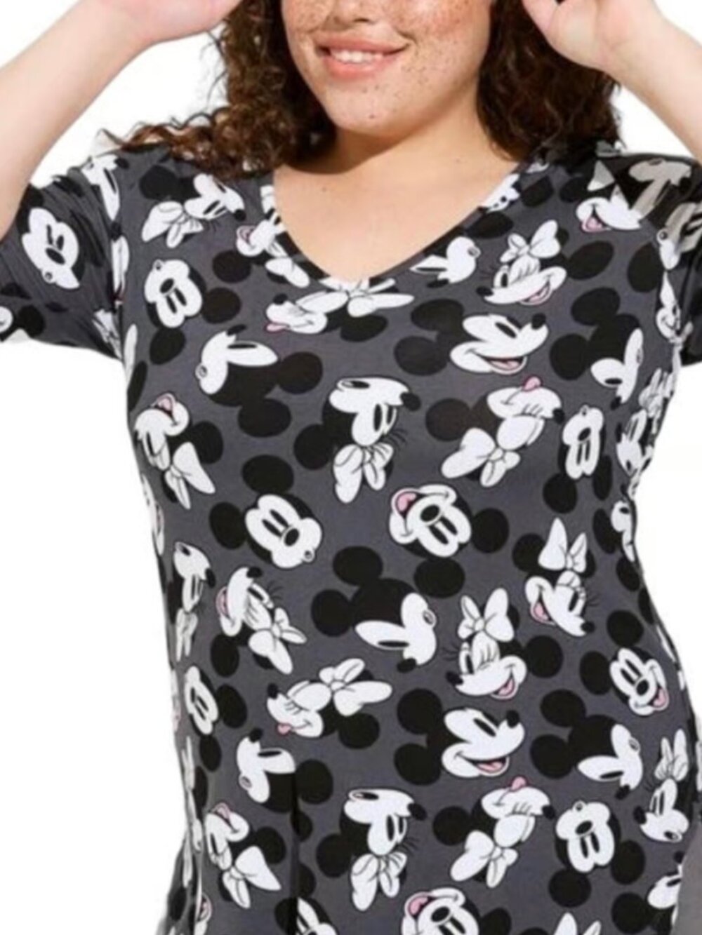 Disney Super Soft Tunic Top - EUC - Size 3 - Mickey & Minnie - Picture 3 of 5